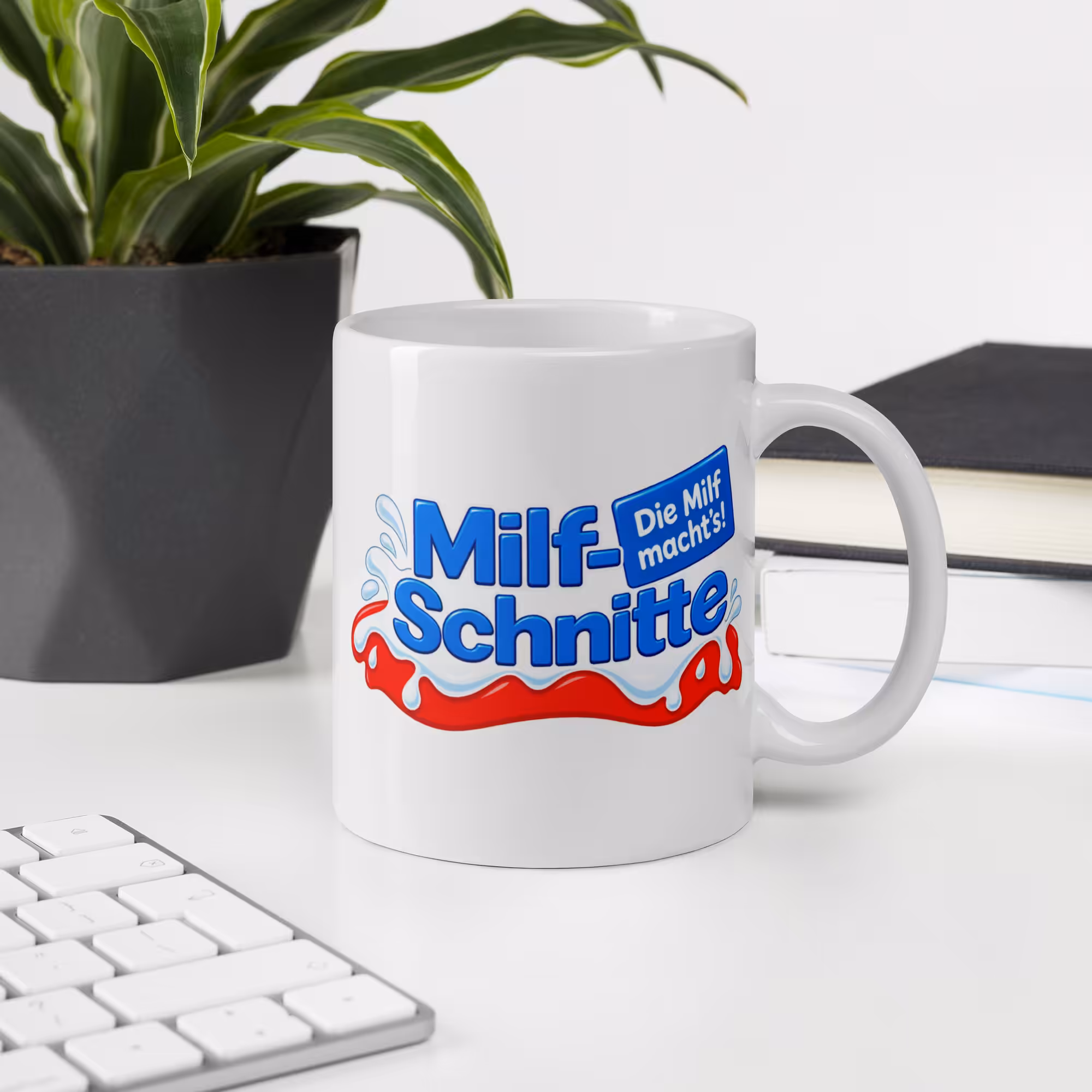MILF-Schnitte Tasse 330 ml – Lustige Keramiktasse mit Spruch „Die Milf macht’s!“ 5 MILF-Schnitte Tasse 330 ml – Ansicht 5