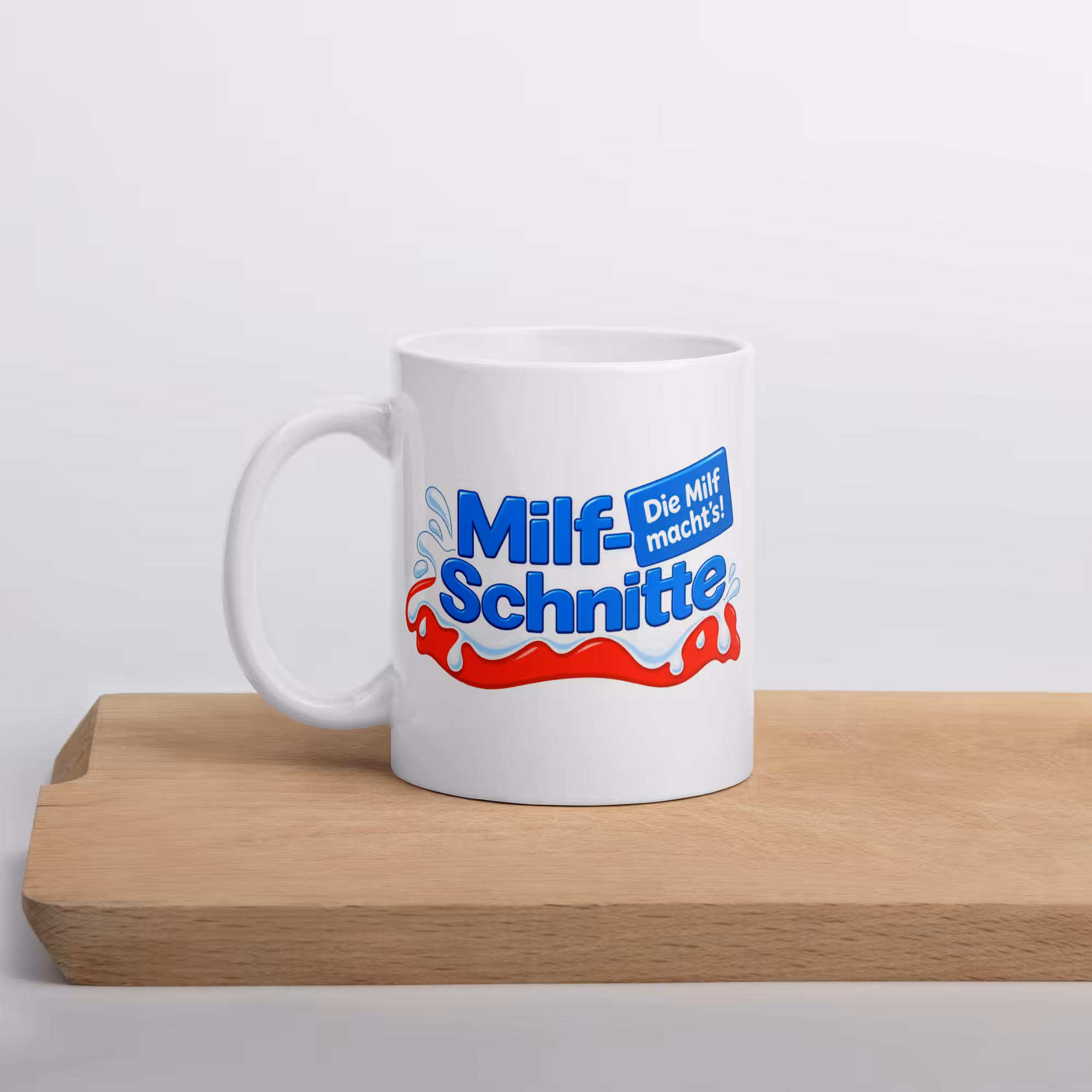 MILF-Schnitte Tasse 330 ml – Lustige Keramiktasse mit Spruch „Die Milf macht’s!“ 6 MILF-Schnitte Tasse 330 ml – Ansicht 6